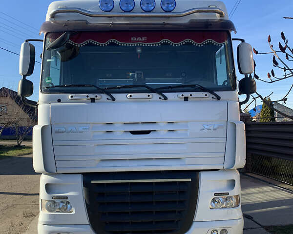 Белый Даф XF 105, объемом двигателя 13 л и пробегом 1 тыс. км за 13500 $, фото 1 на Automoto.ua