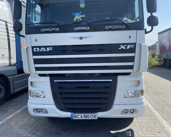 Белый Даф XF 105, объемом двигателя 12.9 л и пробегом 940 тыс. км за 11500 $, фото 1 на Automoto.ua