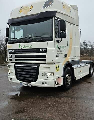 Белый Даф XF 105, объемом двигателя 12.9 л и пробегом 1 тыс. км за 12300 $, фото 1 на Automoto.ua