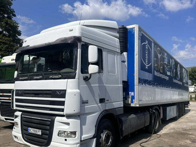 Белый Даф XF 105, объемом двигателя 12.9 л и пробегом 300 тыс. км за 16800 $, фото 1 на Automoto.ua