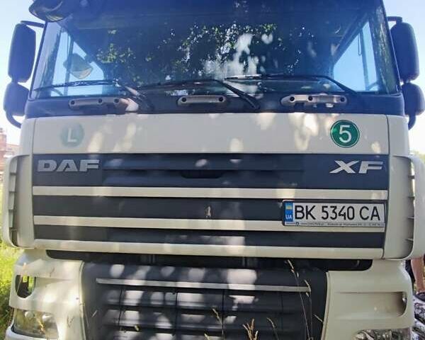 Білий Даф XF 105, об'ємом двигуна 12.9 л та пробігом 1 тис. км за 9600 $, фото 1 на Automoto.ua