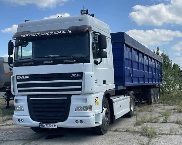 Белый Даф XF 105, объемом двигателя 12.9 л и пробегом 900 тыс. км за 22000 $, фото 1 на Automoto.ua