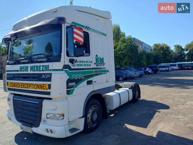 Белый Даф XF 105, объемом двигателя 12.9 л и пробегом 947 тыс. км за 10500 $, фото 1 на Automoto.ua