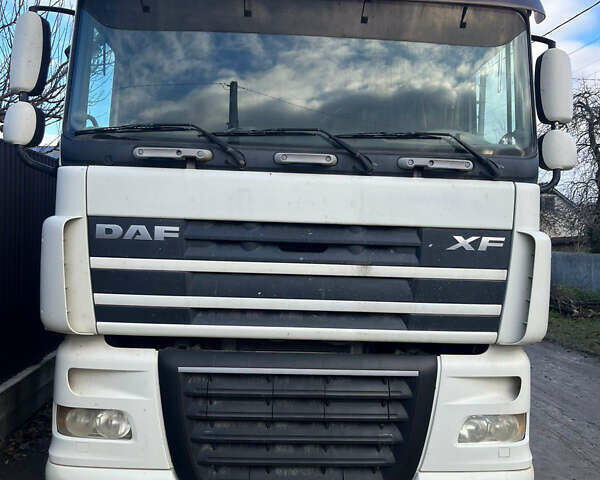 Білий Даф XF 105, об'ємом двигуна 12 л та пробігом 1000 тис. км за 12500 $, фото 1 на Automoto.ua