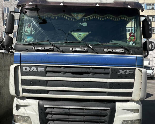 Белый Даф XF 105, объемом двигателя 12.6 л и пробегом 1 тыс. км за 13500 $, фото 1 на Automoto.ua