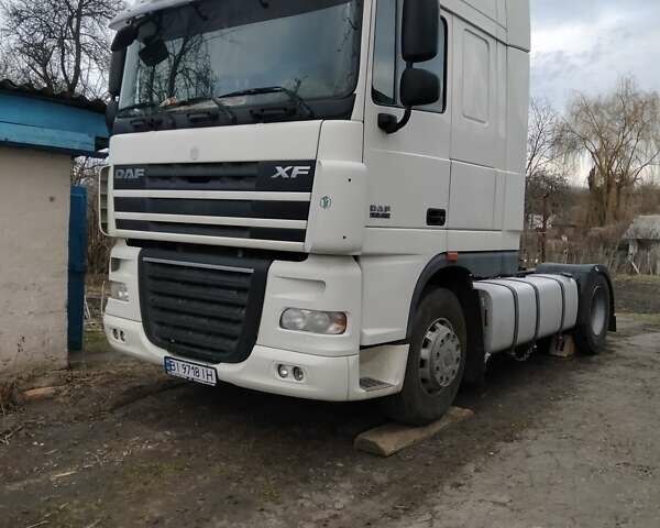 Білий Даф XF 105, об'ємом двигуна 12.9 л та пробігом 650 тис. км за 18000 $, фото 1 на Automoto.ua