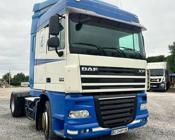 Белый Даф XF 105, объемом двигателя 12.9 л и пробегом 850 тыс. км за 12500 $, фото 1 на Automoto.ua