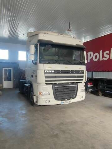 Белый Даф XF 105, объемом двигателя 12.9 л и пробегом 996 тыс. км за 10900 $, фото 1 на Automoto.ua