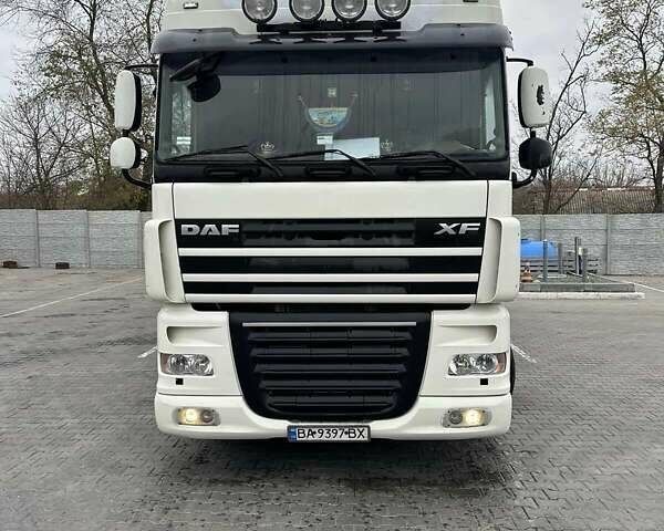 Белый Даф XF 105, объемом двигателя 12.9 л и пробегом 2 тыс. км за 11000 $, фото 1 на Automoto.ua