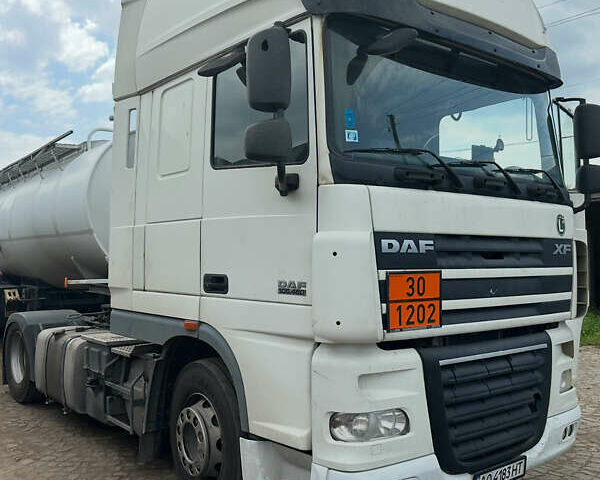 Белый Даф XF 105, объемом двигателя 12.9 л и пробегом 850 тыс. км за 13000 $, фото 1 на Automoto.ua