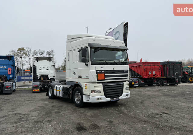 Белый Даф XF 105, объемом двигателя 12.9 л и пробегом 1000 тыс. км за 10299 $, фото 1 на Automoto.ua