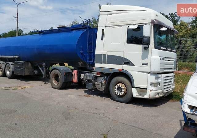 Белый Даф XF 105, объемом двигателя 12.9 л и пробегом 988 тыс. км за 20697 $, фото 1 на Automoto.ua
