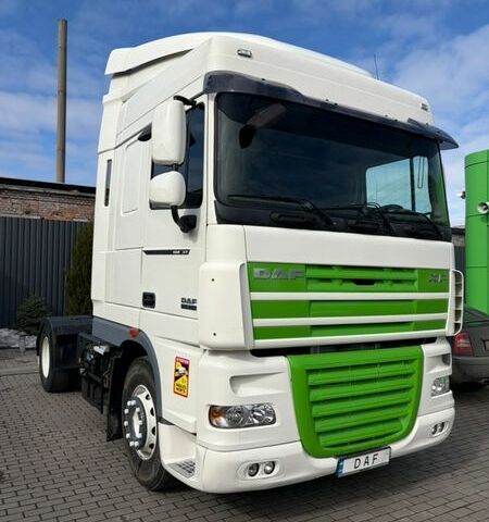 Білий Даф XF 105, об'ємом двигуна 12.9 л та пробігом 100 тис. км за 9900 $, фото 1 на Automoto.ua