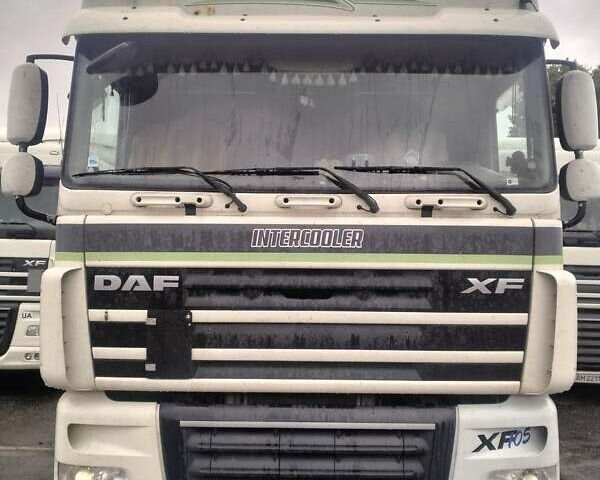 Даф XF 105 2012 в Романове на Automoto.ua Белый Даф XF 105, объемом двигателя 12.9 л и пробегом 900 тыс. км за 20000 $, фото 1 на Automoto.ua