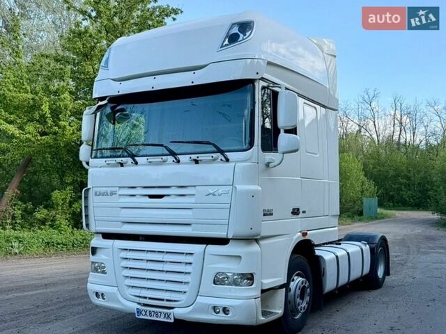 Белый Даф XF 105, объемом двигателя 12.9 л и пробегом 940 тыс. км за 14500 $, фото 1 на Automoto.ua