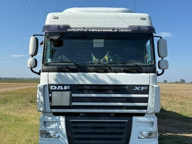 Белый Даф XF 105, объемом двигателя 12.9 л и пробегом 977 тыс. км за 13800 $, фото 1 на Automoto.ua