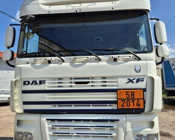 Белый Даф XF 105, объемом двигателя 12.9 л и пробегом 832 тыс. км за 19700 $, фото 1 на Automoto.ua