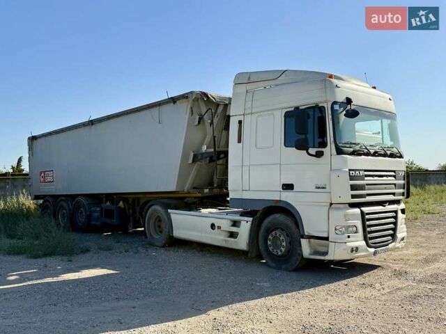 Белый Даф XF 105, объемом двигателя 12.9 л и пробегом 800 тыс. км за 39000 $, фото 1 на Automoto.ua