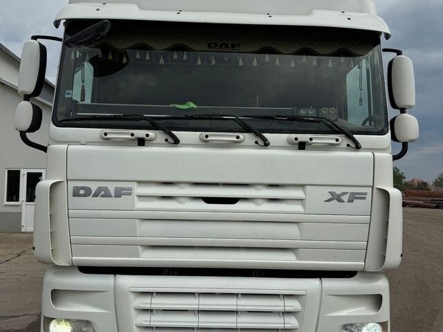 Белый Даф XF 105, объемом двигателя 12.9 л и пробегом 10 тыс. км за 12500 $, фото 1 на Automoto.ua
