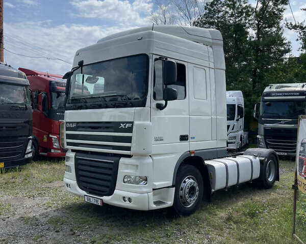 Белый Даф XF 105, объемом двигателя 12.91 л и пробегом 950 тыс. км за 17990 $, фото 1 на Automoto.ua