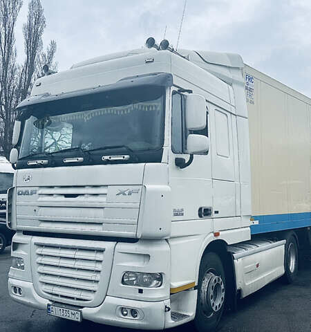 Белый Даф XF 105, объемом двигателя 12.9 л и пробегом 895 тыс. км за 17500 $, фото 1 на Automoto.ua