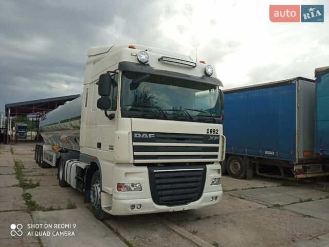 Белый Даф XF 105, объемом двигателя 12.9 л и пробегом 770 тыс. км за 22150 $, фото 1 на Automoto.ua