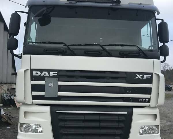 Білий Даф XF 105, об'ємом двигуна 12.9 л та пробігом 960 тис. км за 16800 $, фото 1 на Automoto.ua