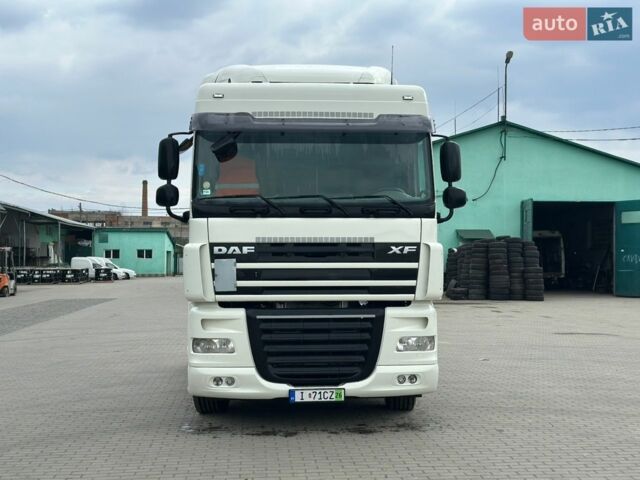 Білий Даф XF 105, об'ємом двигуна 12.9 л та пробігом 940 тис. км за 16799 $, фото 1 на Automoto.ua