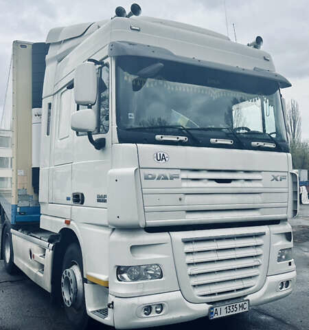 Білий Даф XF 105, об'ємом двигуна 12.9 л та пробігом 895 тис. км за 15500 $, фото 1 на Automoto.ua