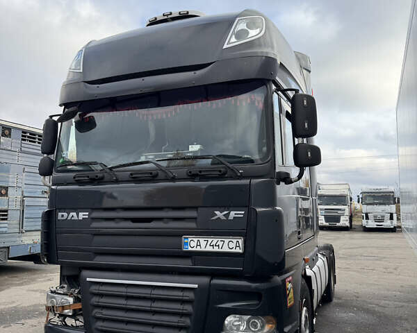 Даф XF 105 2011 у Корсунь-Шевченковском на Automoto.ua Чорний Даф XF 105, об'ємом двигуна 12.9 л та пробігом 1 тис. км за 9000 $, фото 1 на Automoto.ua