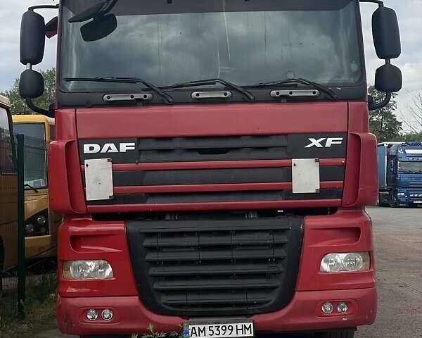 Красный Даф XF 105, объемом двигателя 12.9 л и пробегом 1 тыс. км за 12000 $, фото 1 на Automoto.ua