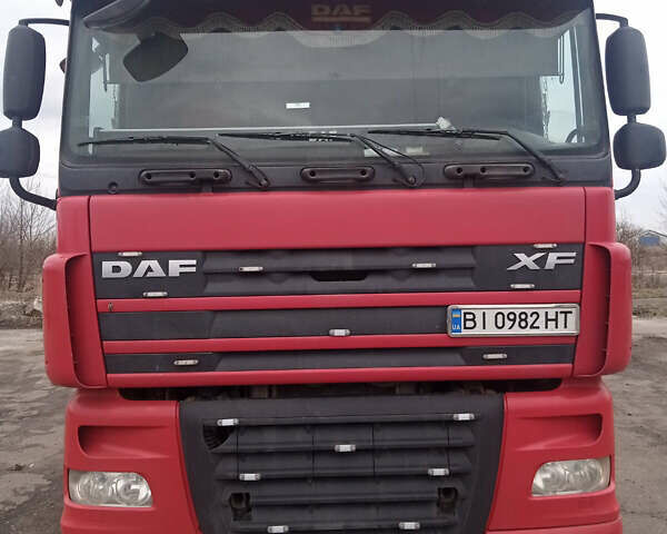 Красный Даф XF 105, объемом двигателя 0 л и пробегом 8 тыс. км за 31000 $, фото 1 на Automoto.ua
