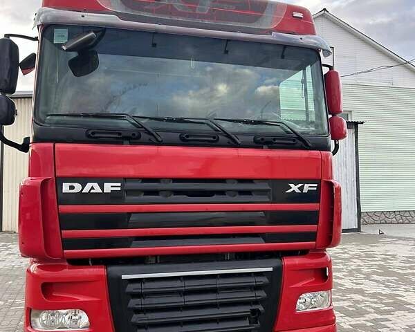 Червоний Даф XF 105, об'ємом двигуна 12.9 л та пробігом 920 тис. км за 11000 $, фото 1 на Automoto.ua