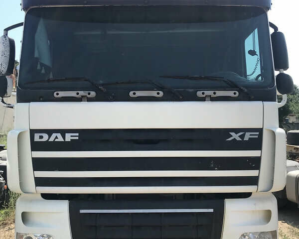 Даф XF 105, объемом двигателя 0 л и пробегом 120 тыс. км за 11600 $, фото 1 на Automoto.ua