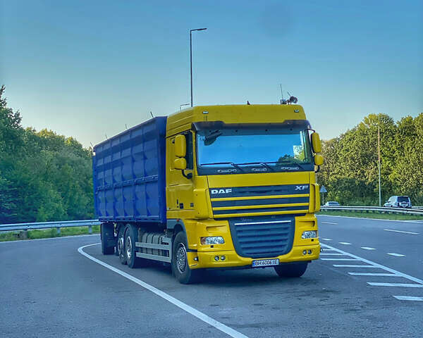 Желтый Даф XF 105, объемом двигателя 12.9 л и пробегом 900 тыс. км за 17500 $, фото 1 на Automoto.ua