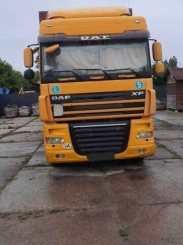 Желтый Даф XF 105, объемом двигателя 0 л и пробегом 860 тыс. км за 25500 $, фото 1 на Automoto.ua