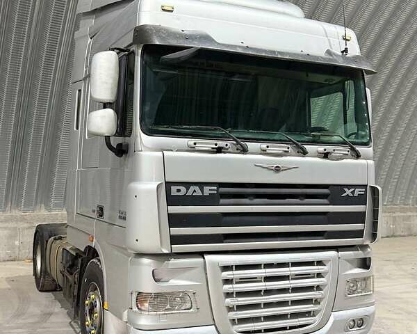 Серый Даф XF 105, объемом двигателя 12.9 л и пробегом 2 тыс. км за 9500 $, фото 1 на Automoto.ua