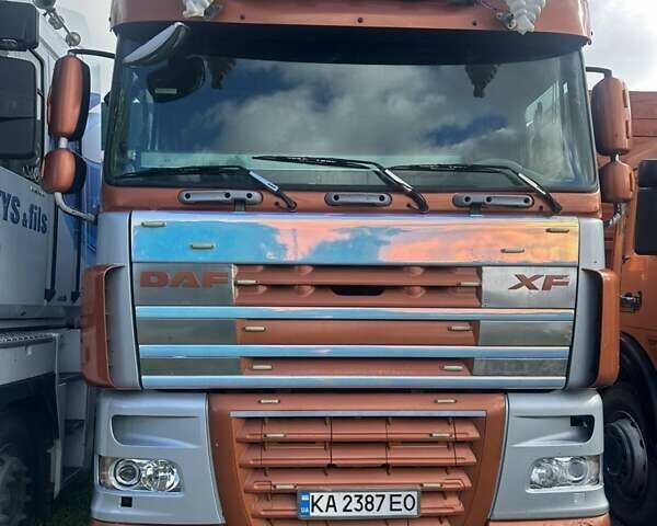 Серый Даф XF 105, объемом двигателя 0 л и пробегом 500 тыс. км за 25000 $, фото 1 на Automoto.ua