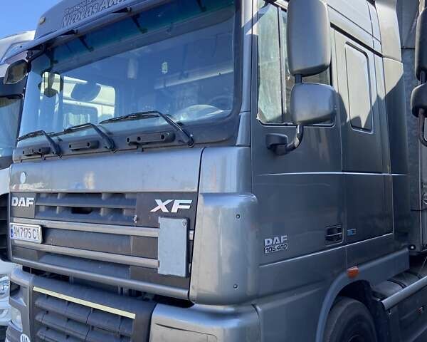 Серый Даф XF 105, объемом двигателя 0 л и пробегом 1000 тыс. км за 18700 $, фото 1 на Automoto.ua