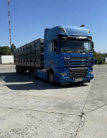 Даф XF 105 2007 у Миколаєві на Automoto.ua Синій Даф XF 105, об'ємом двигуна 12.9 л та пробігом 2 тис. км за 19000 $, фото 1 на Automoto.ua