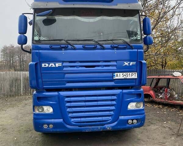 Синий Даф XF 105, объемом двигателя 12.9 л и пробегом 1 тыс. км за 12000 $, фото 1 на Automoto.ua