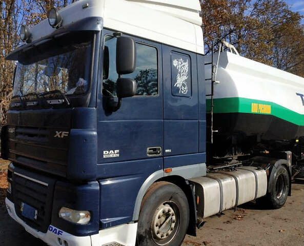 Синій Даф XF 105, об'ємом двигуна 12.9 л та пробігом 1000 тис. км за 7000 $, фото 1 на Automoto.ua