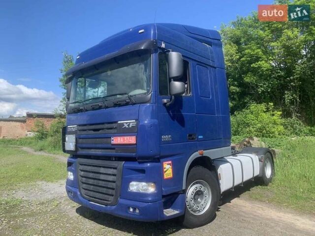 Синий Даф XF 105, объемом двигателя 0 л и пробегом 872 тыс. км за 20500 $, фото 1 на Automoto.ua