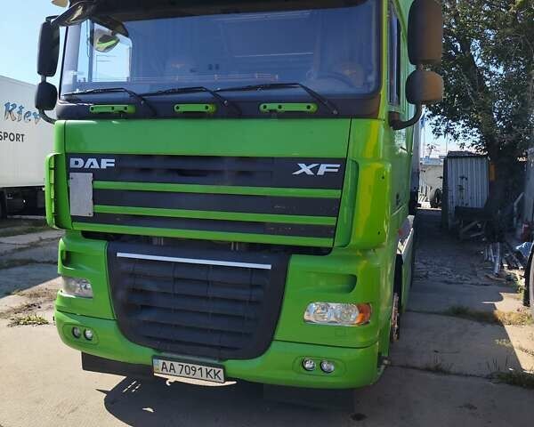 Зеленый Даф XF 105, объемом двигателя 12.9 л и пробегом 2 тыс. км за 10000 $, фото 1 на Automoto.ua