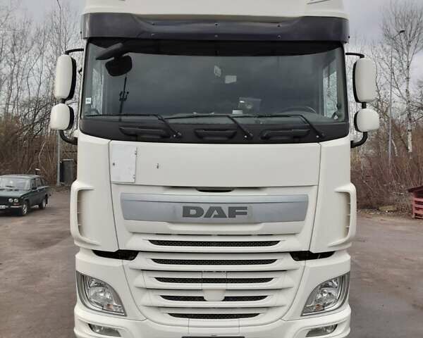 Белый Даф XF 106, объемом двигателя 12.9 л и пробегом 953 тыс. км за 19000 $, фото 1 на Automoto.ua