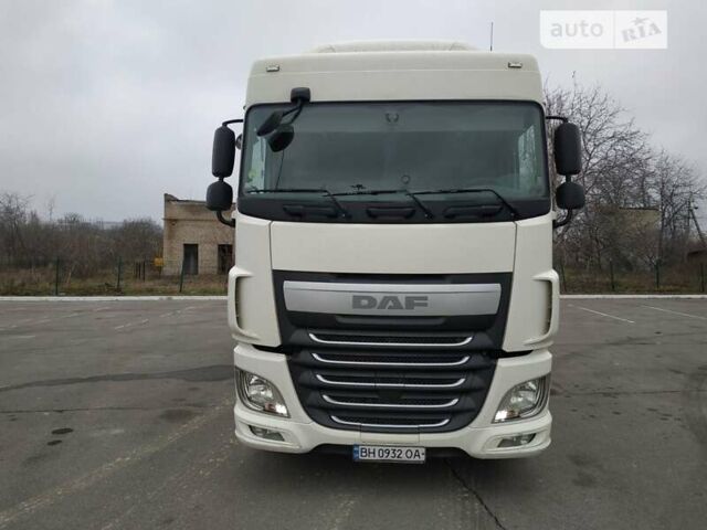 Білий Даф XF 106, об'ємом двигуна 12.6 л та пробігом 940 тис. км за 28500 $, фото 1 на Automoto.ua