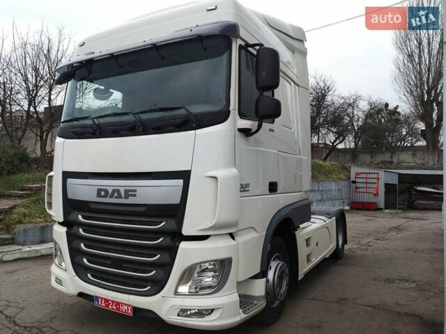 Белый Даф XF 106, объемом двигателя 12.92 л и пробегом 655 тыс. км за 34368 $, фото 1 на Automoto.ua