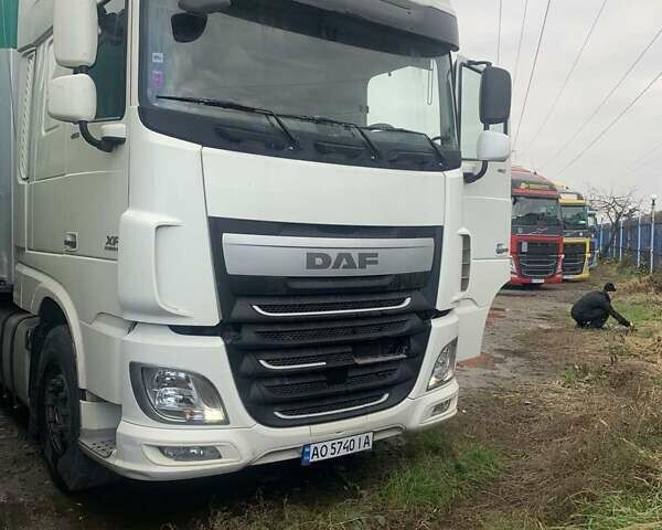 Белый Даф XF 106, объемом двигателя 12.9 л и пробегом 714 тыс. км за 23000 $, фото 1 на Automoto.ua