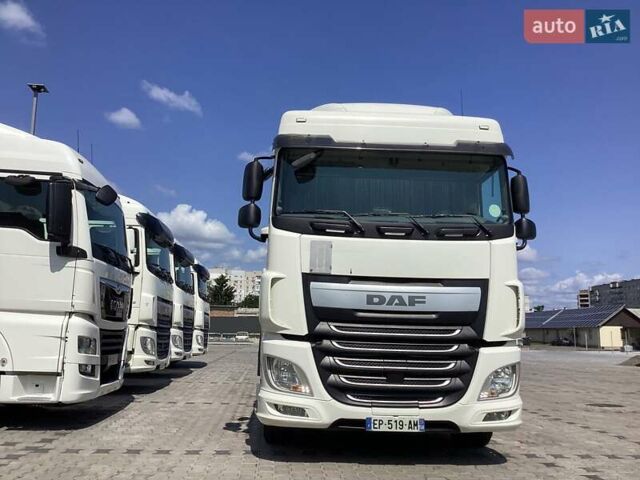Белый Даф XF 106, объемом двигателя 12.9 л и пробегом 580 тыс. км за 26500 $, фото 1 на Automoto.ua