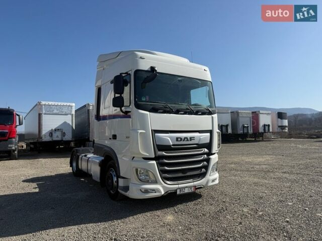 Белый Даф XF 106, объемом двигателя 12.58 л и пробегом 830 тыс. км за 24500 $, фото 1 на Automoto.ua